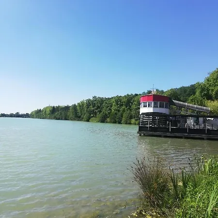 Les Cles Du Gers - Hameau Du Lac Holiday park Marciac